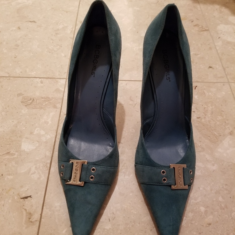 BCBG heels
